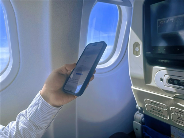 中國電信“衛星+VoWiFi” 技術在飛機上也能打電話