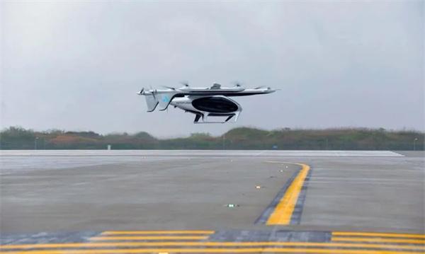 “低空經濟”成熱點，距離“打飛的”上班還有多遠？